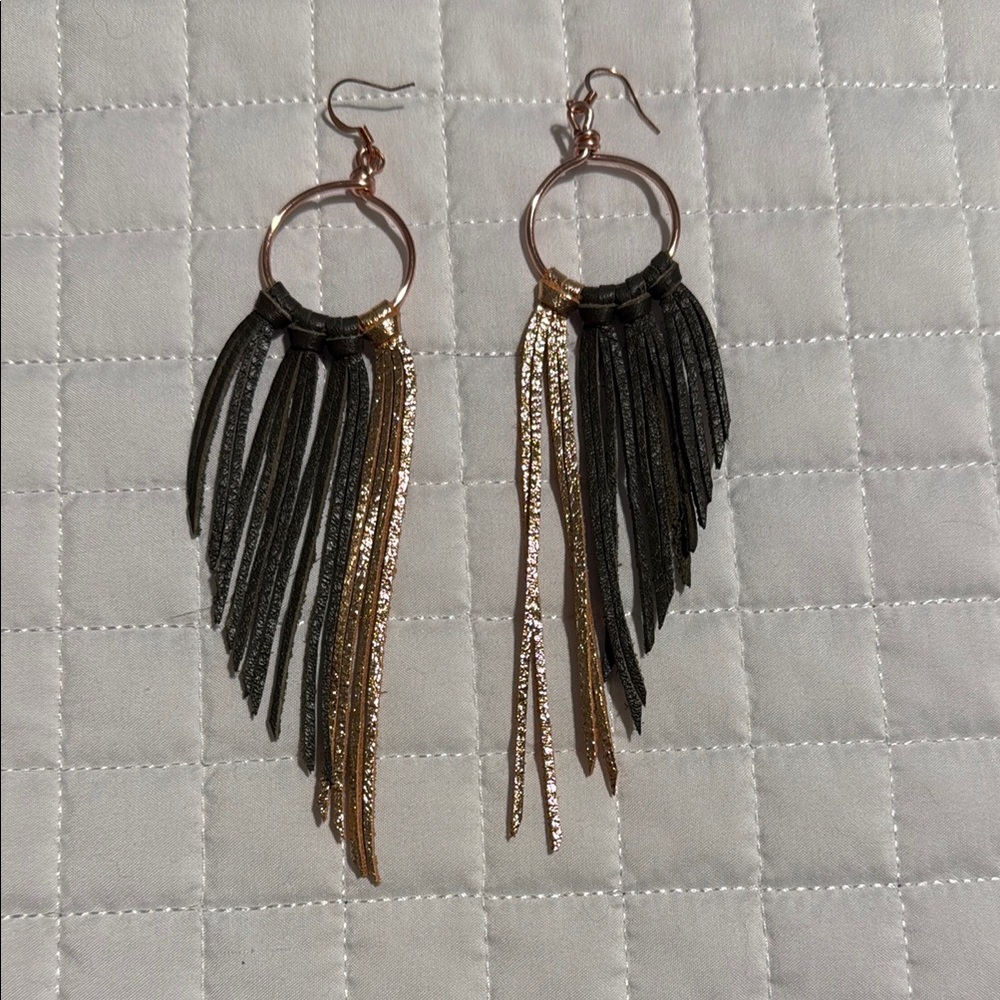 Elegant gray and bronze Fringe Earrings